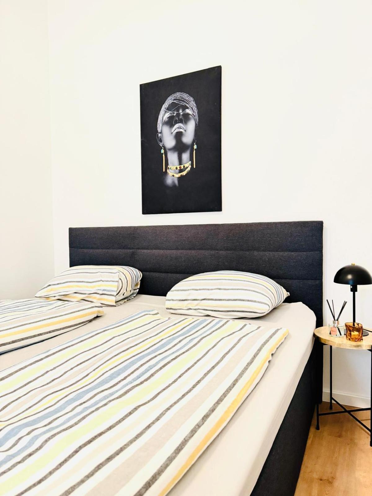 Apartamento 5br Shared Ideal For Groups 7 Min To Westbahnhof